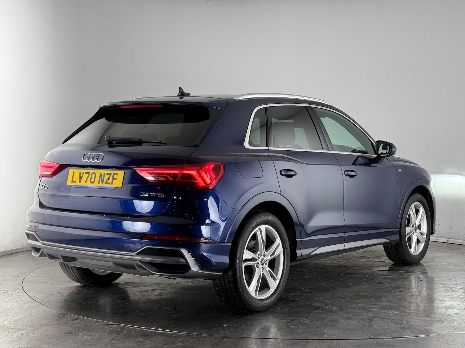 Used Audi Q3 2021 for sale - 77260539: Photo 6