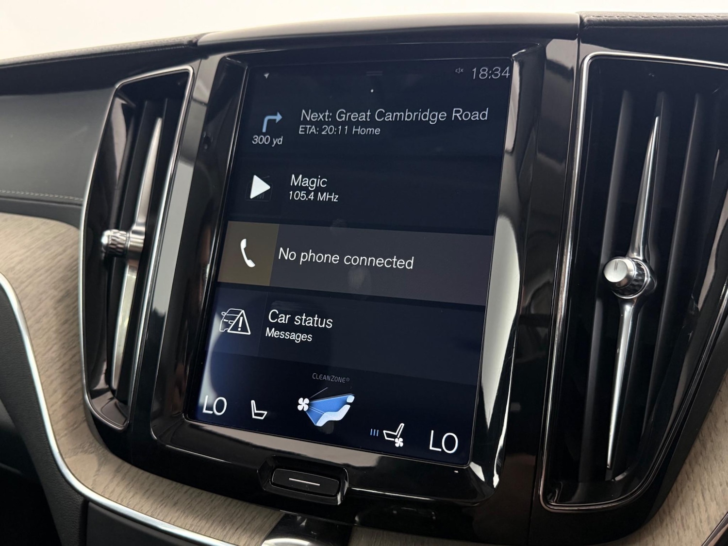 Used Volvo XC60 2018 for sale - 77182779: Photo 25