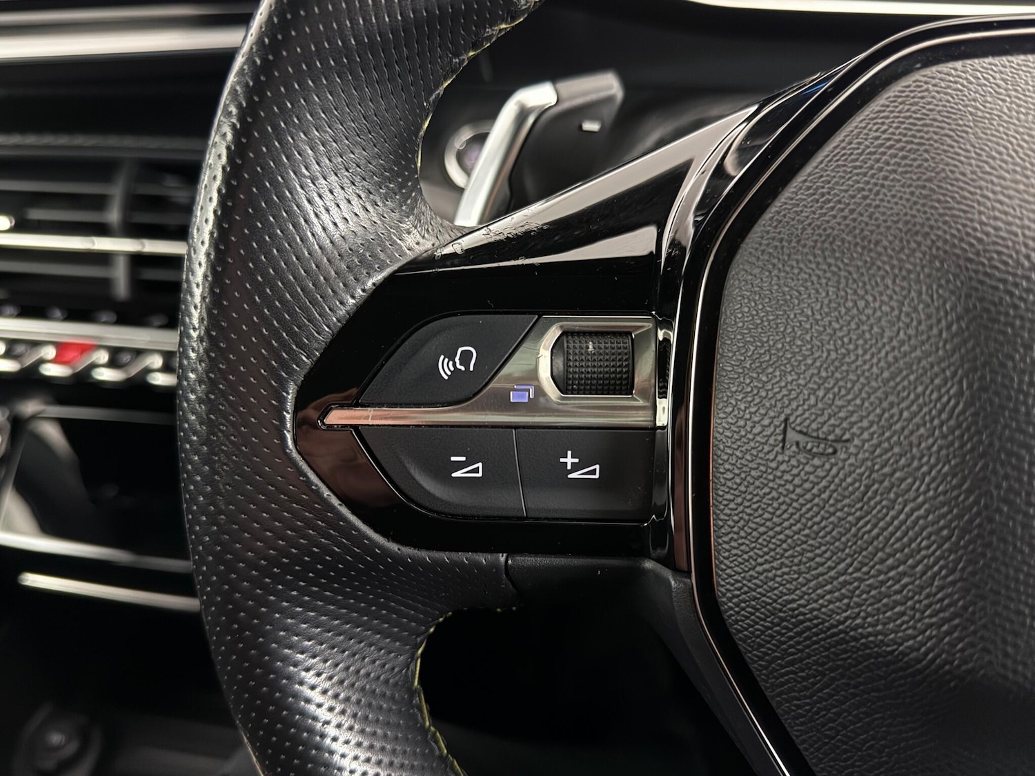 Used Peugeot 208 2022 for sale - 77259626: Photo 15