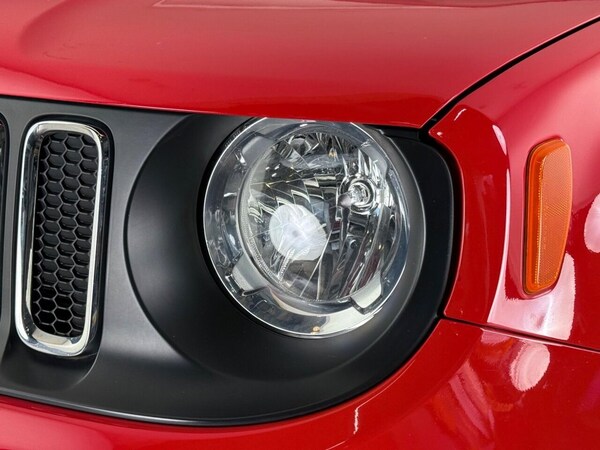 Used Jeep Renegade 2018 for sale - 75630947: Photo 8