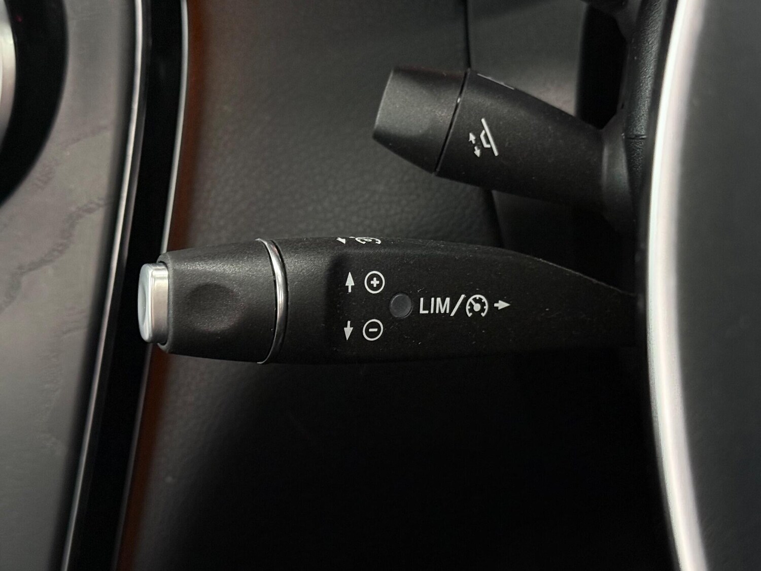 Used Mercedes-Benz GLC 2018 for sale - 77696961: Photo 21