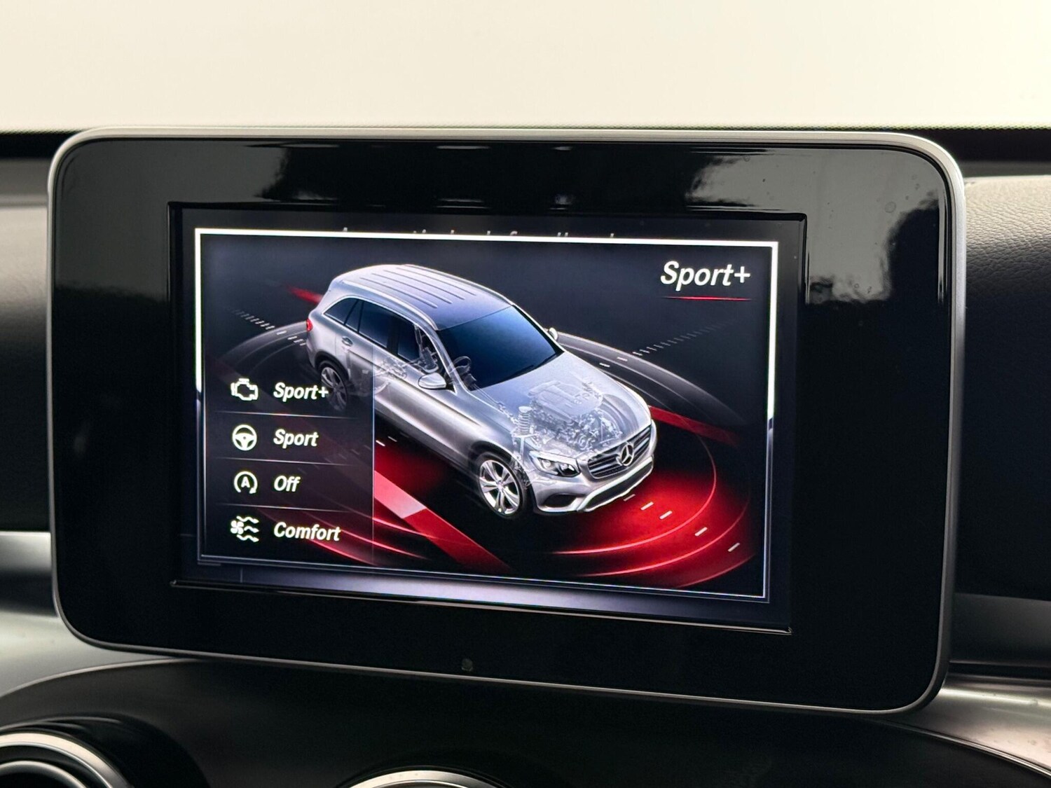 Used Mercedes-Benz GLC 2018 for sale - 77696961: Photo 26