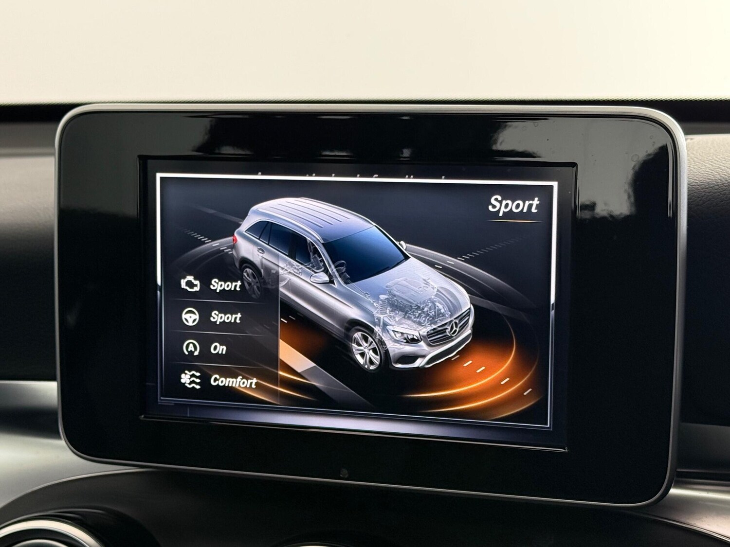 Used Mercedes-Benz GLC 2018 for sale - 77696961: Photo 27