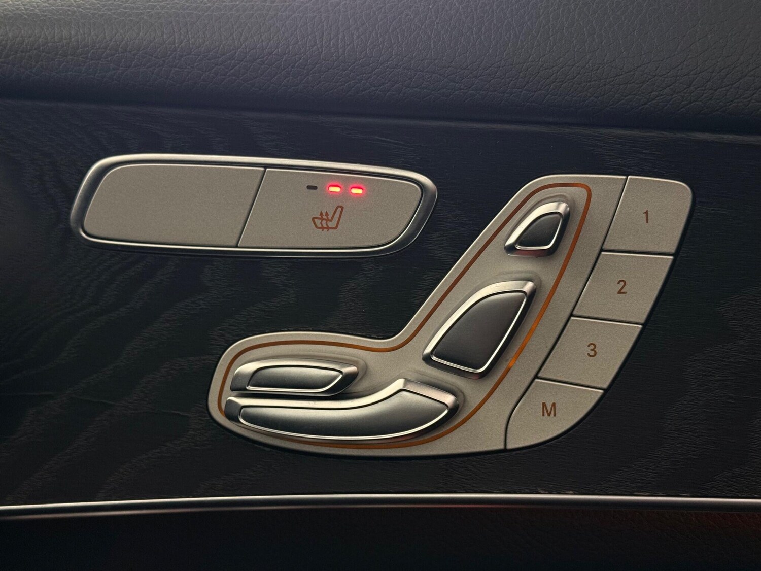 Used Mercedes-Benz GLC 2018 for sale - 77696961: Photo 38