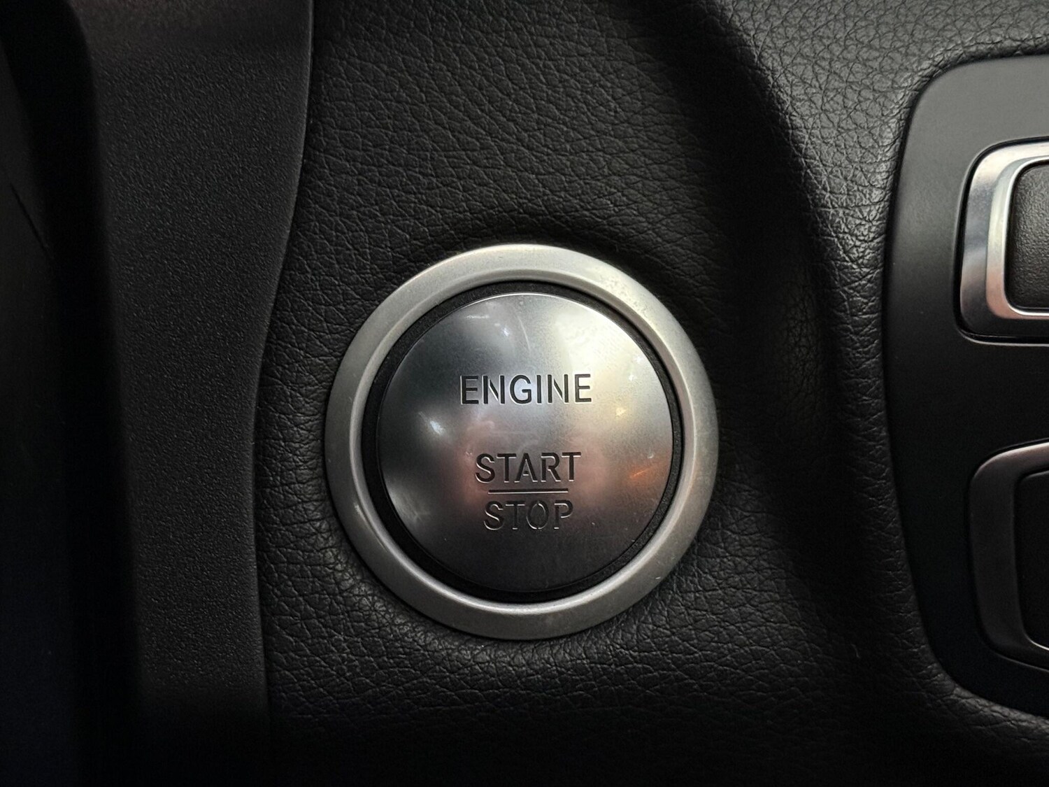 Used Mercedes-Benz GLC 2018 for sale - 77696961: Photo 39