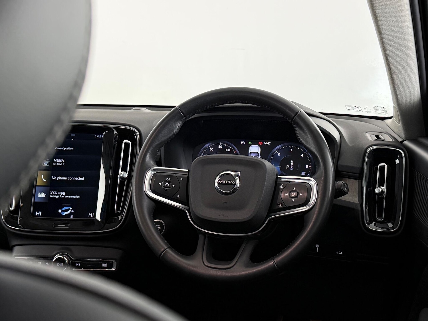 Used Volvo XC40 2020 for sale - 77260240: Photo 18