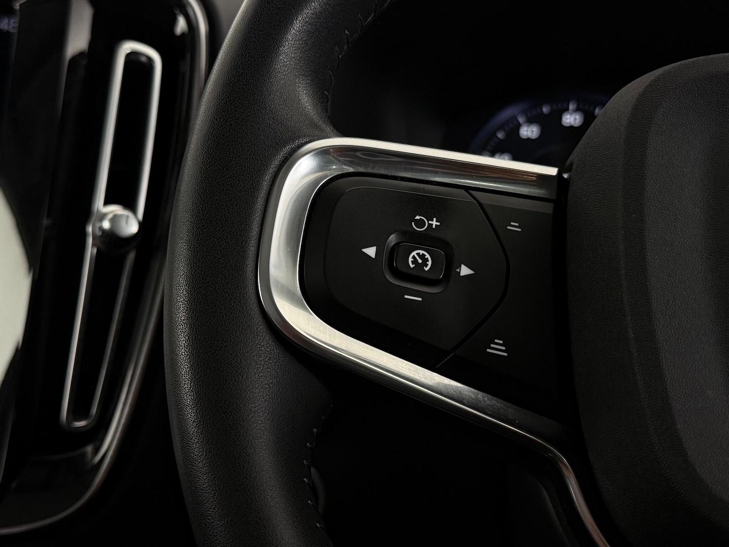 Used Volvo XC40 2020 for sale - 77260240: Photo 19