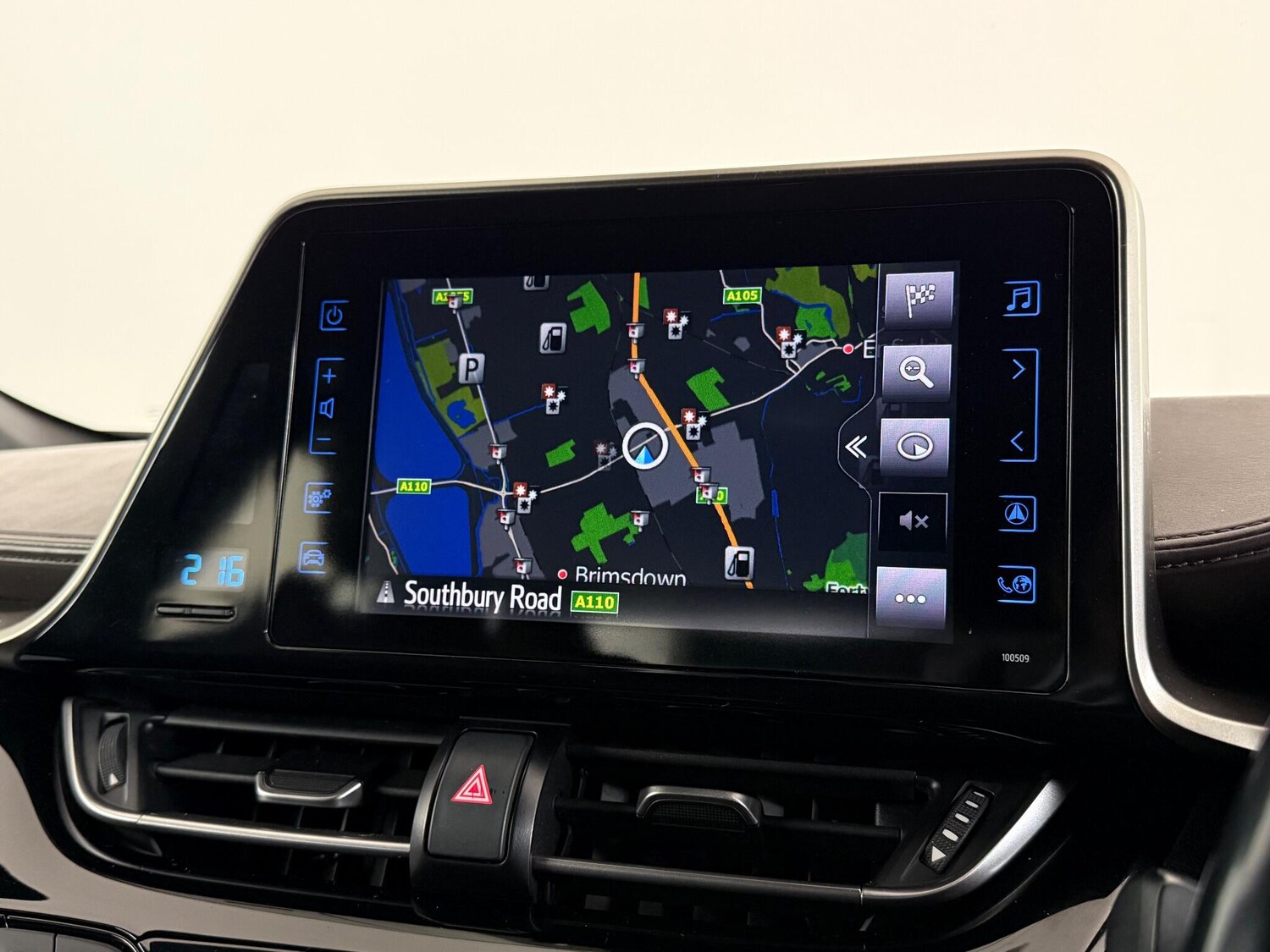 Used Toyota C-HR 2018 for sale - 77497641: Photo 25