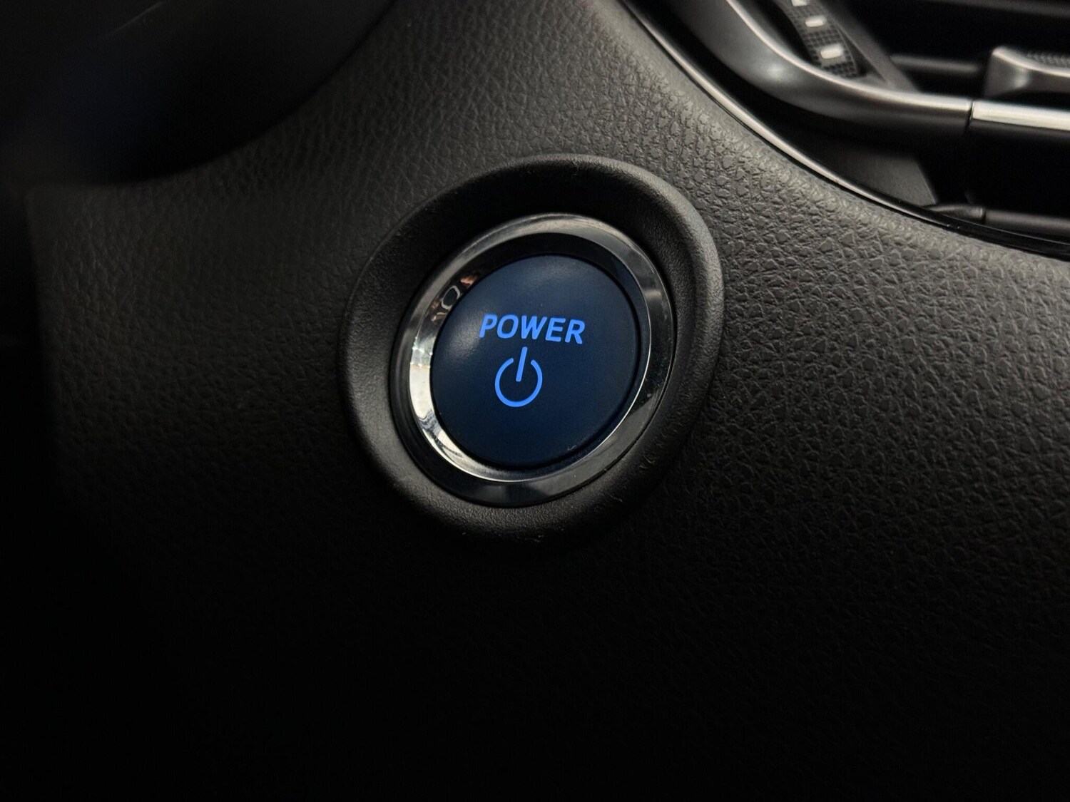 Used Toyota C-HR 2018 for sale - 77497641: Photo 33