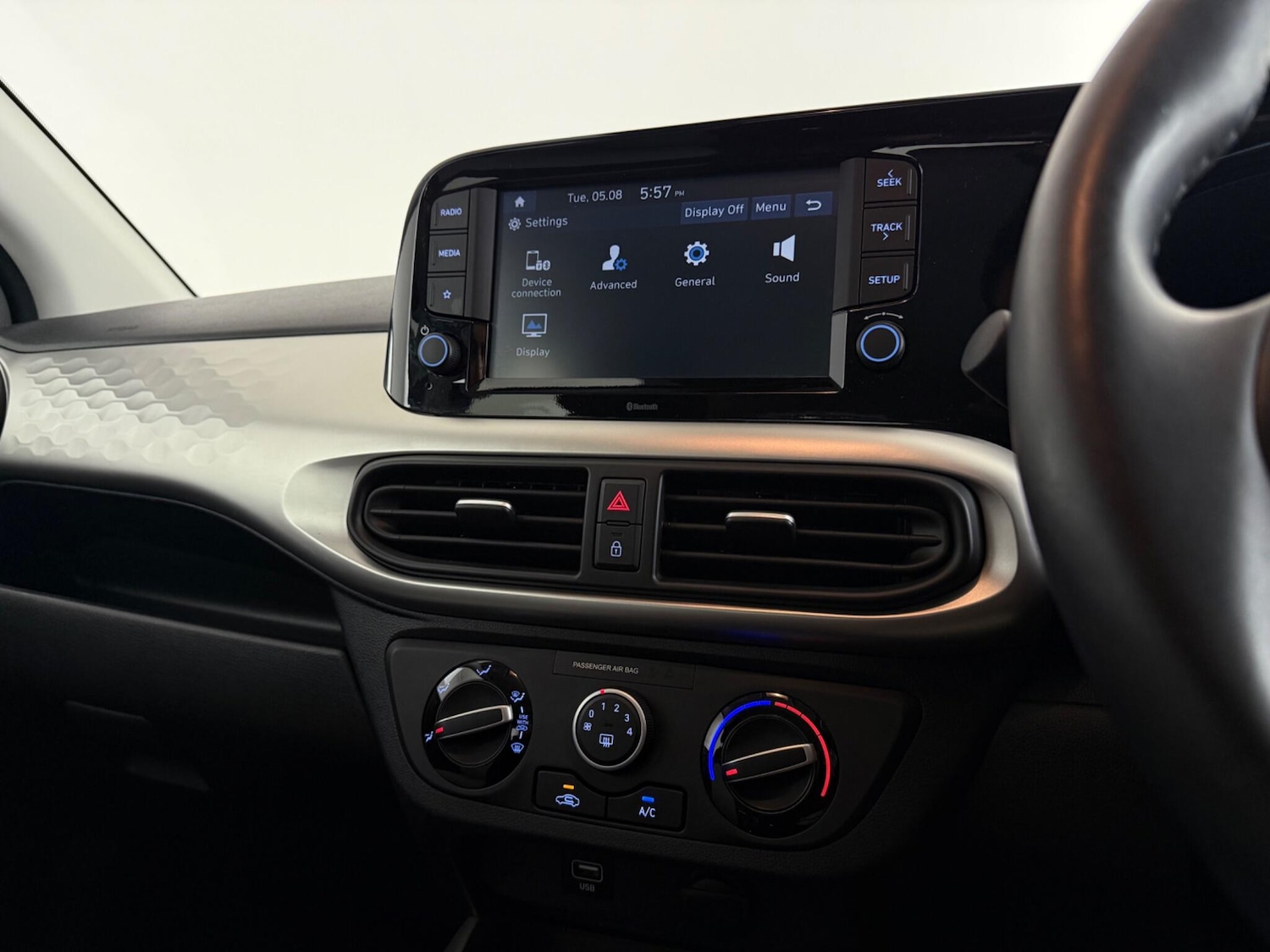 Used Hyundai i10 2021 for sale - 76849981: Photo 40