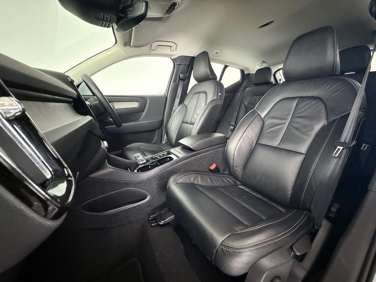 Used Volvo XC40 2022 for sale - 76467225: Photo 19