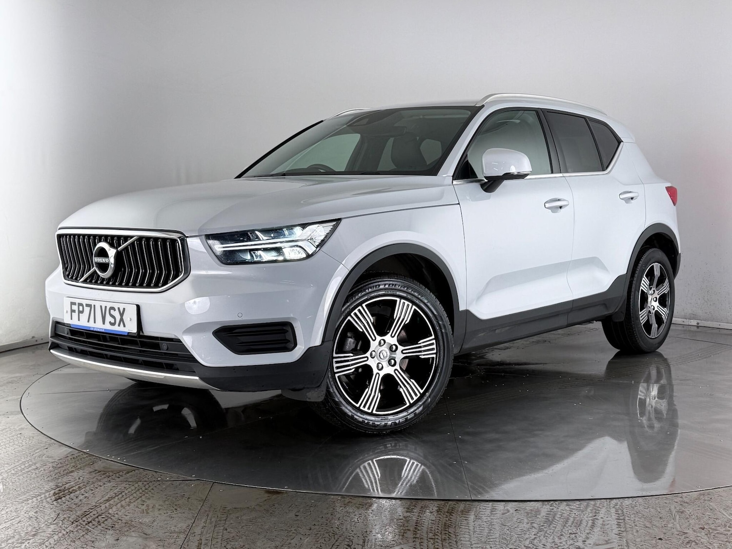 Used Volvo XC40 2022 for sale - 76467225: Photo 48