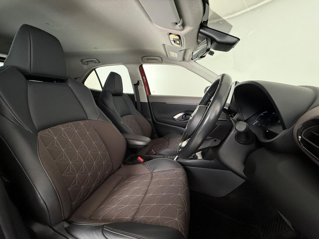 Used Toyota Yaris Cross 2024 for sale - 75992582: Photo 17