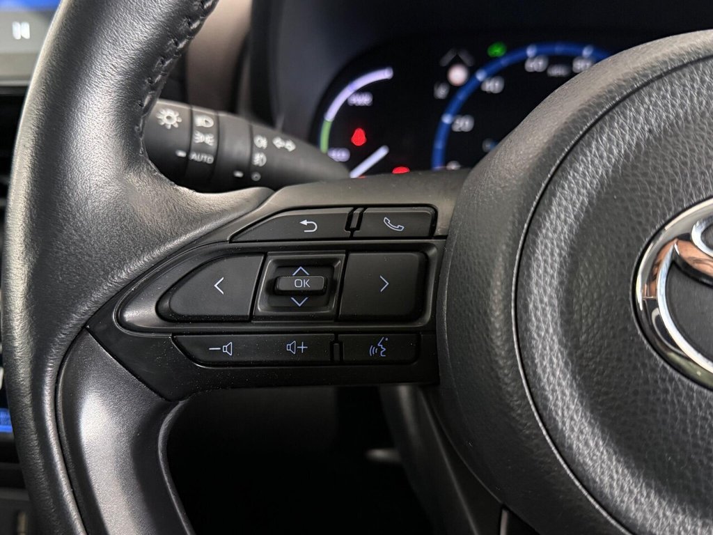 Used Toyota Yaris Cross 2024 for sale - 75992582: Photo 24