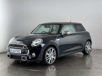Used MINI Hatch 2019 for sale - 77260408: Photo