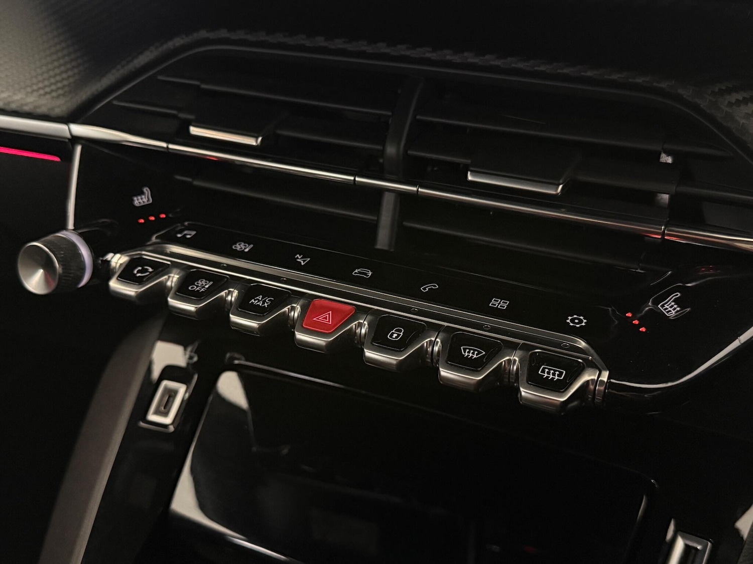 Used Peugeot 2008 2021 for sale - 76466875: Photo 42