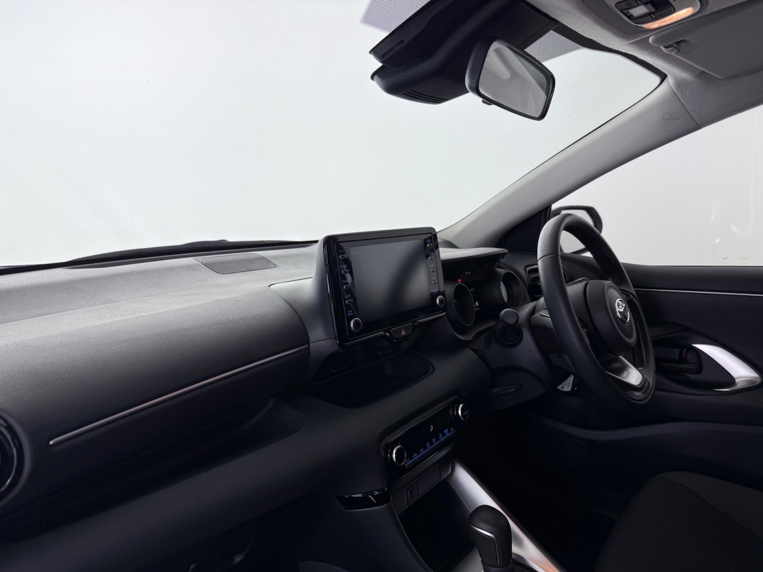 Used Toyota Yaris 2022 for sale - 76511853: Photo 17