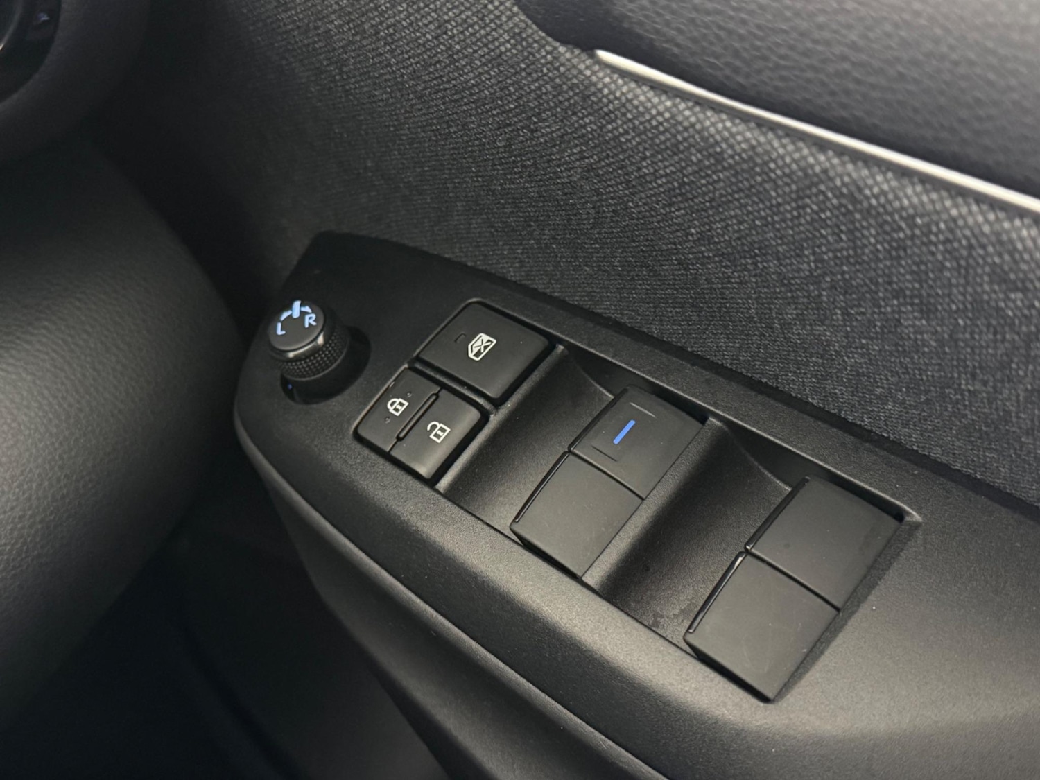 Used Toyota Yaris 2022 for sale - 76511853: Photo 26