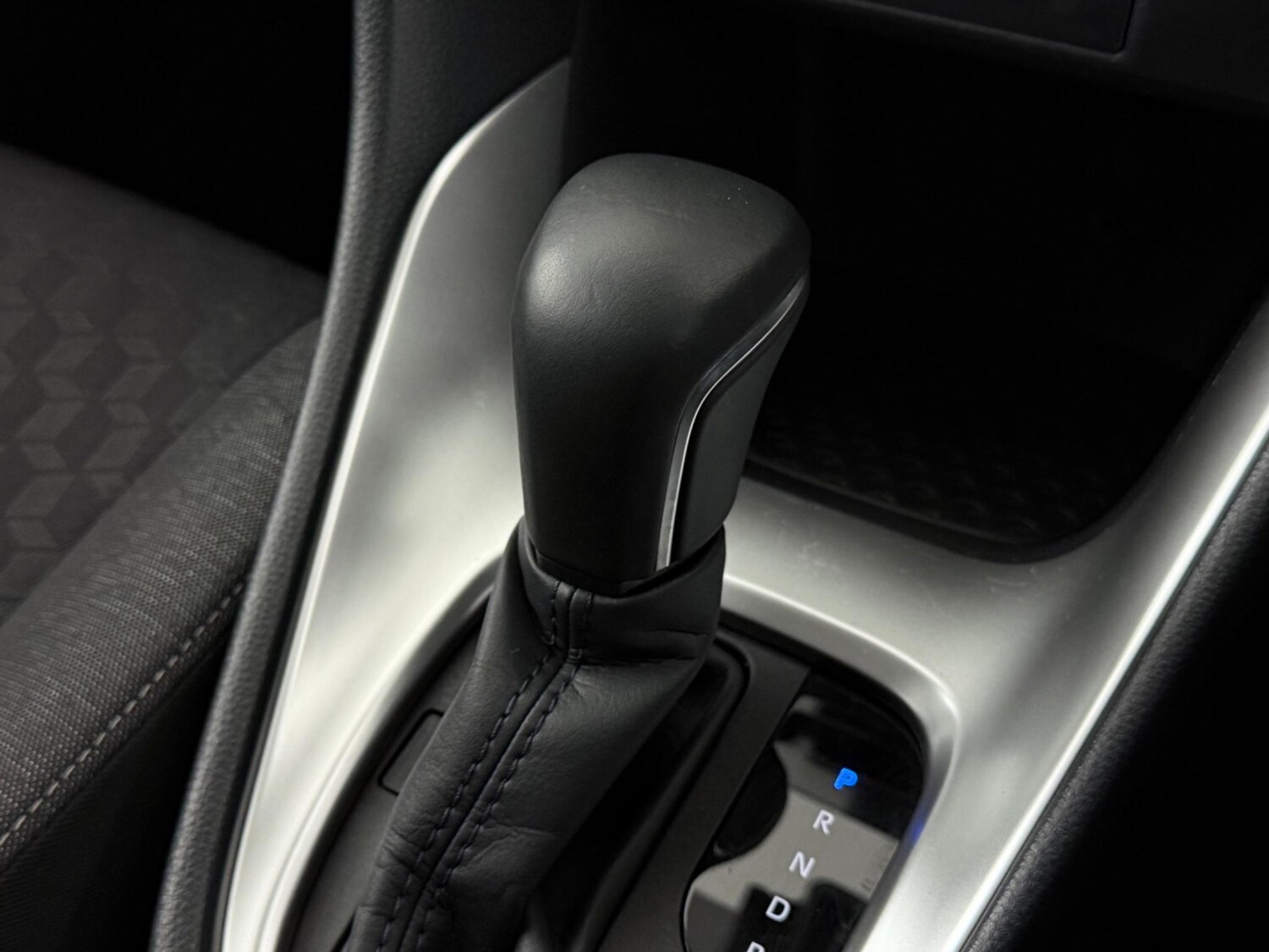 Used Toyota Yaris 2022 for sale - 76511853: Photo 38