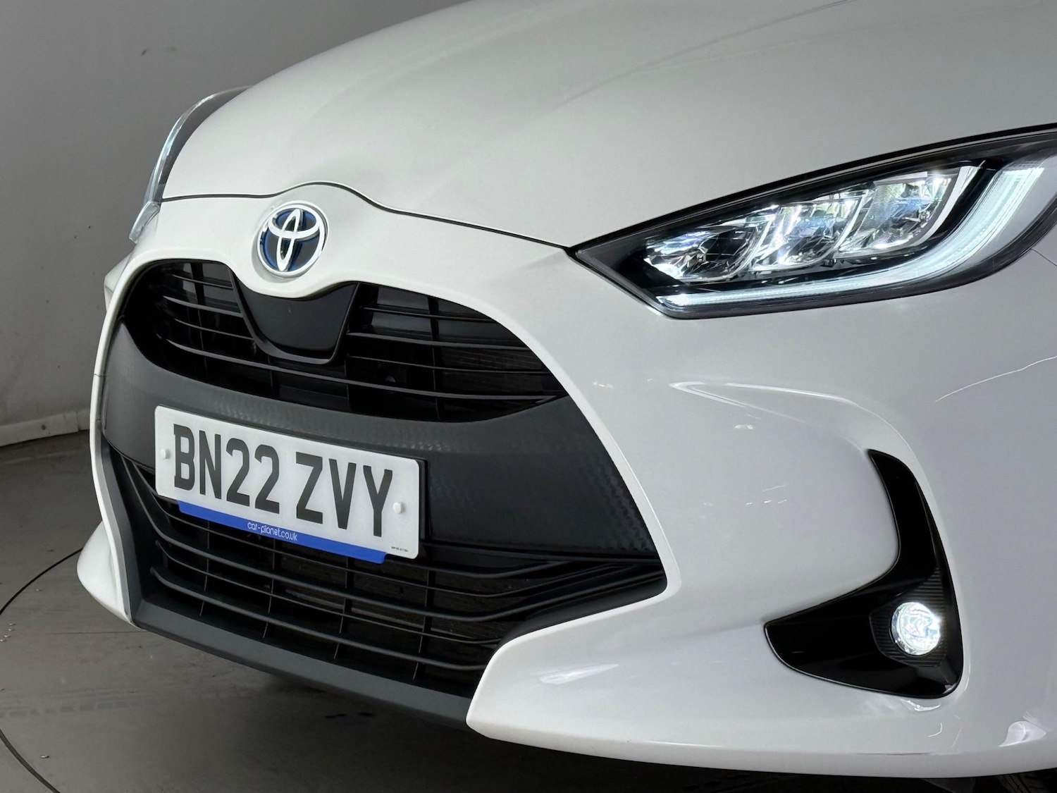 Used Toyota Yaris 2022 for sale - 76511853: Photo 43