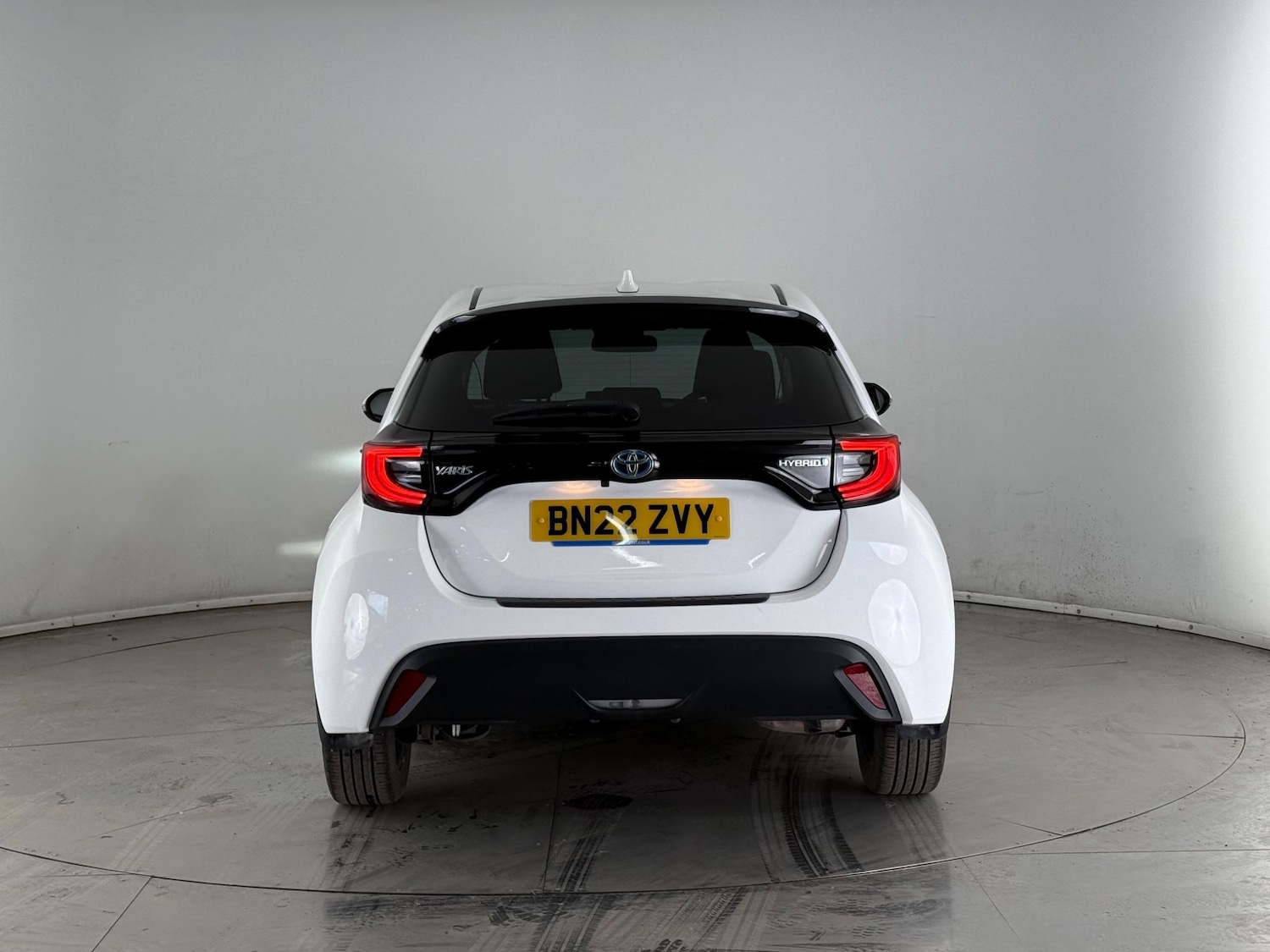 Used Toyota Yaris 2022 for sale - 76511853: Photo 9