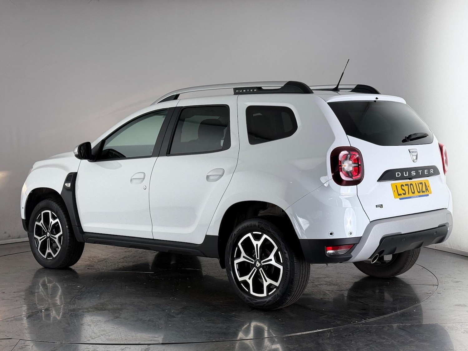 Used Dacia Duster 2020 for sale - 77216592: Photo 3