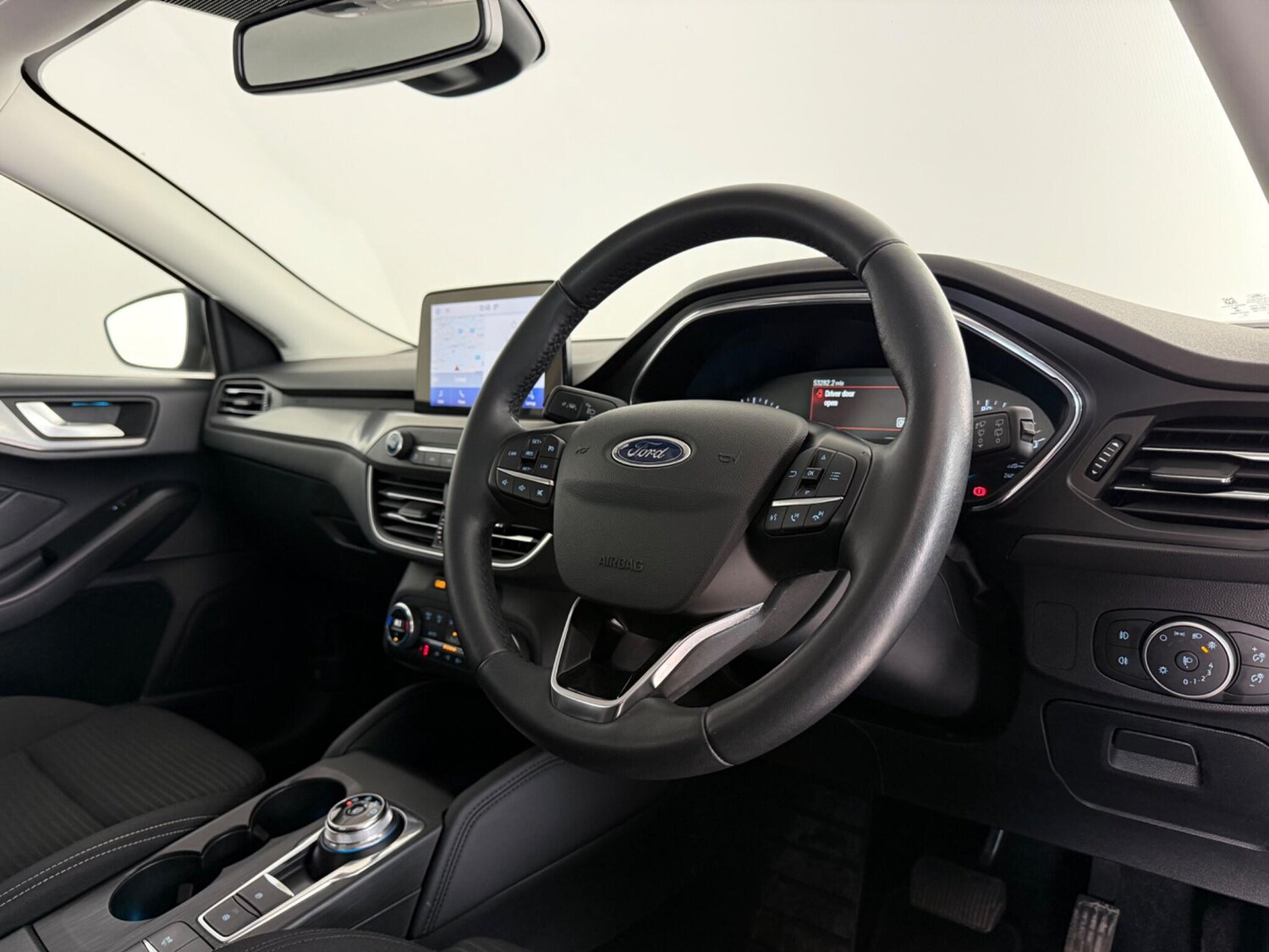 Used Ford Focus 2020 for sale - 77917044: Photo 11