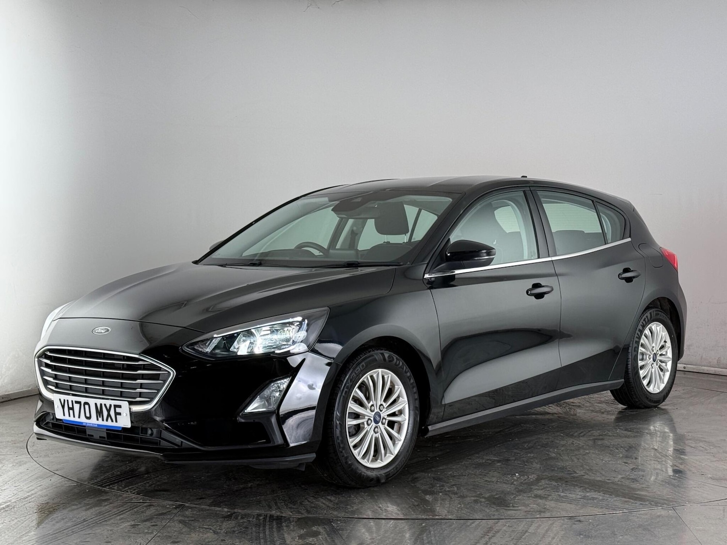 Used Ford Focus 2020 for sale - 77917044: Photo 2