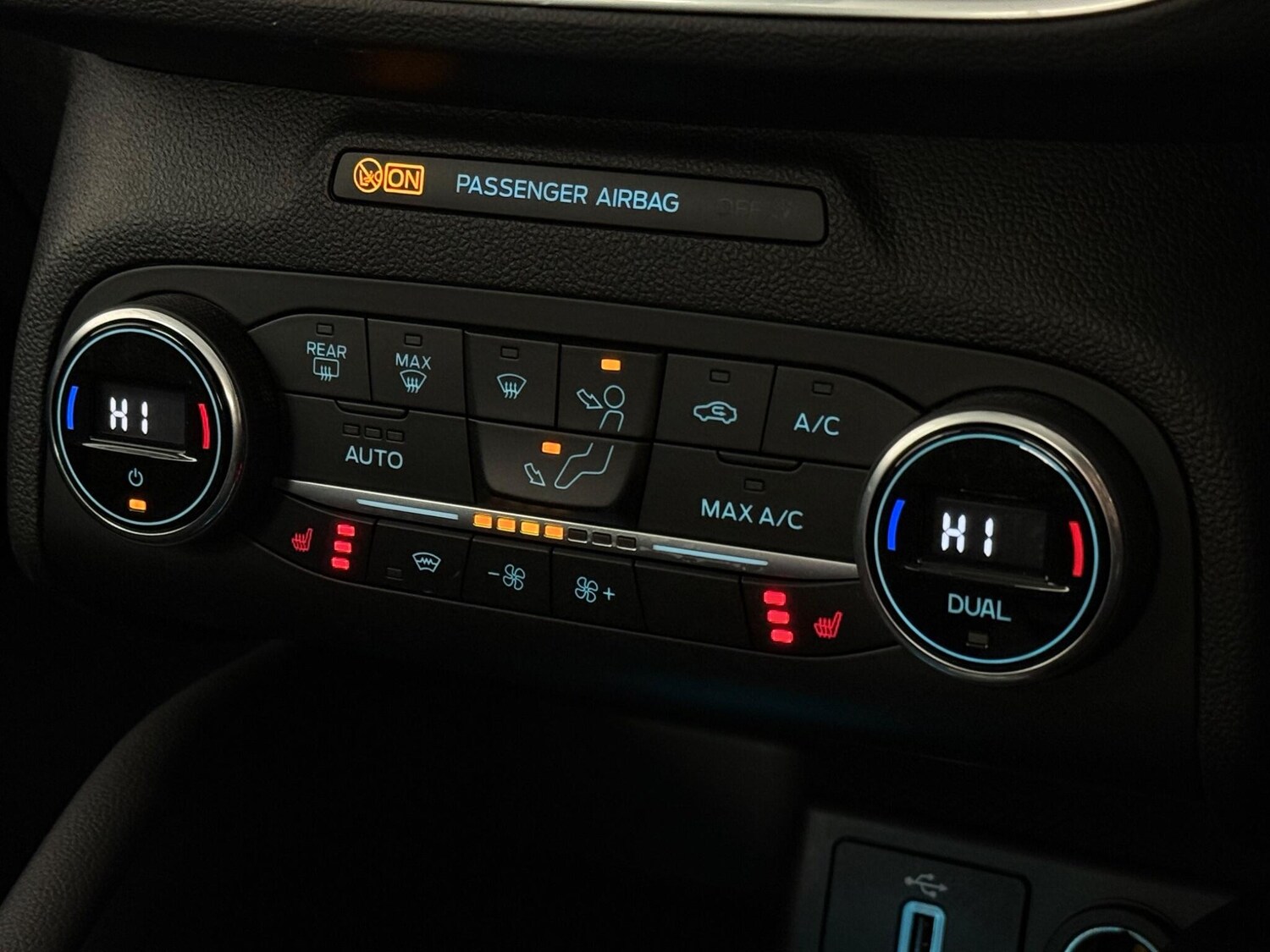 Used Ford Focus 2020 for sale - 77917044: Photo 25