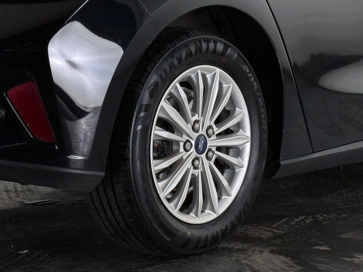 Used Ford Focus 2020 for sale - 77917044: Photo 9