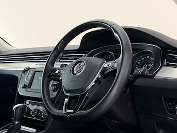Used Volkswagen Passat 2016 for sale - 78836224: Photo