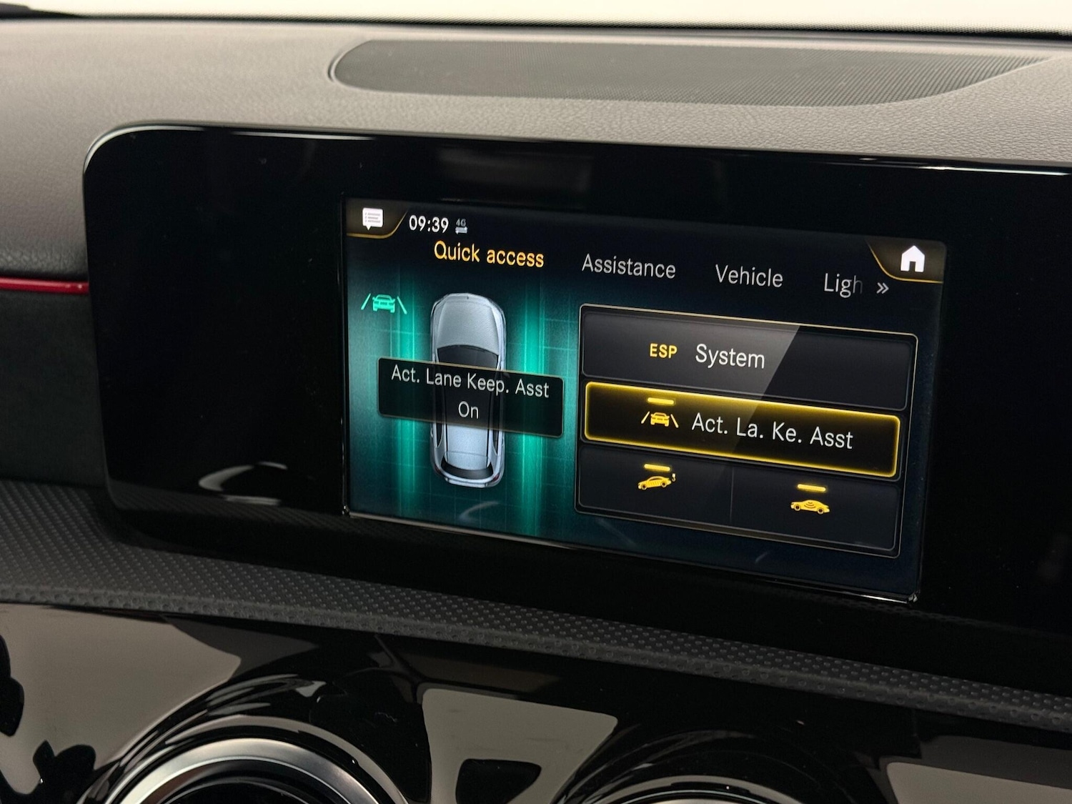 Used Mercedes-Benz A-Class 2018 for sale - 77259693: Photo 19