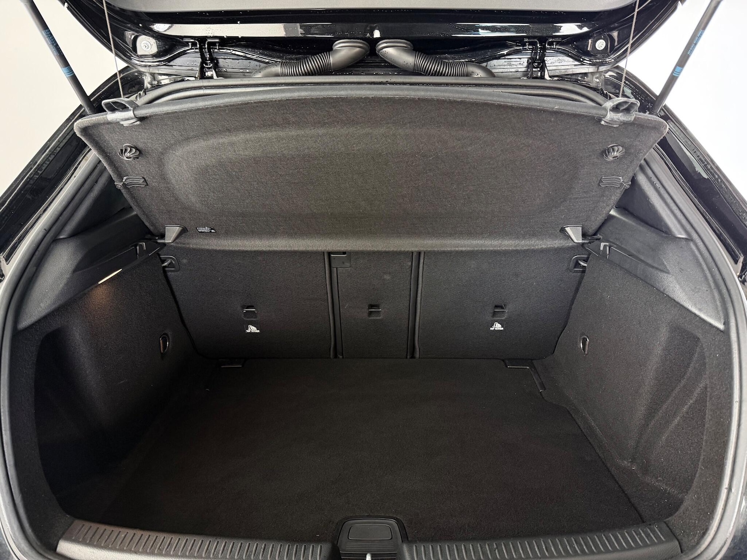 Used Mercedes-Benz A-Class 2018 for sale - 77259693: Photo 8