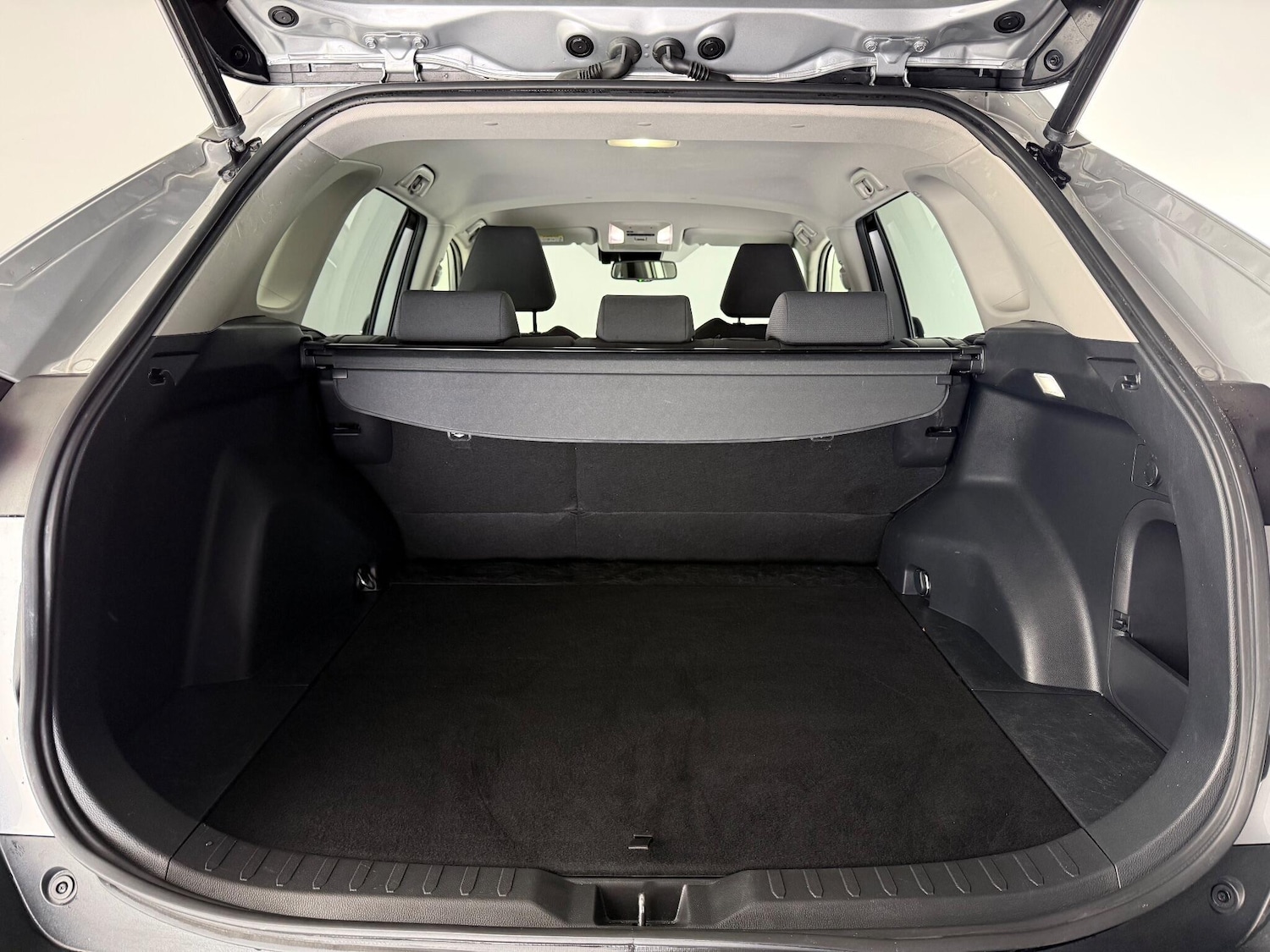 Used Toyota RAV4 2022 for sale - 77246564: Photo 10