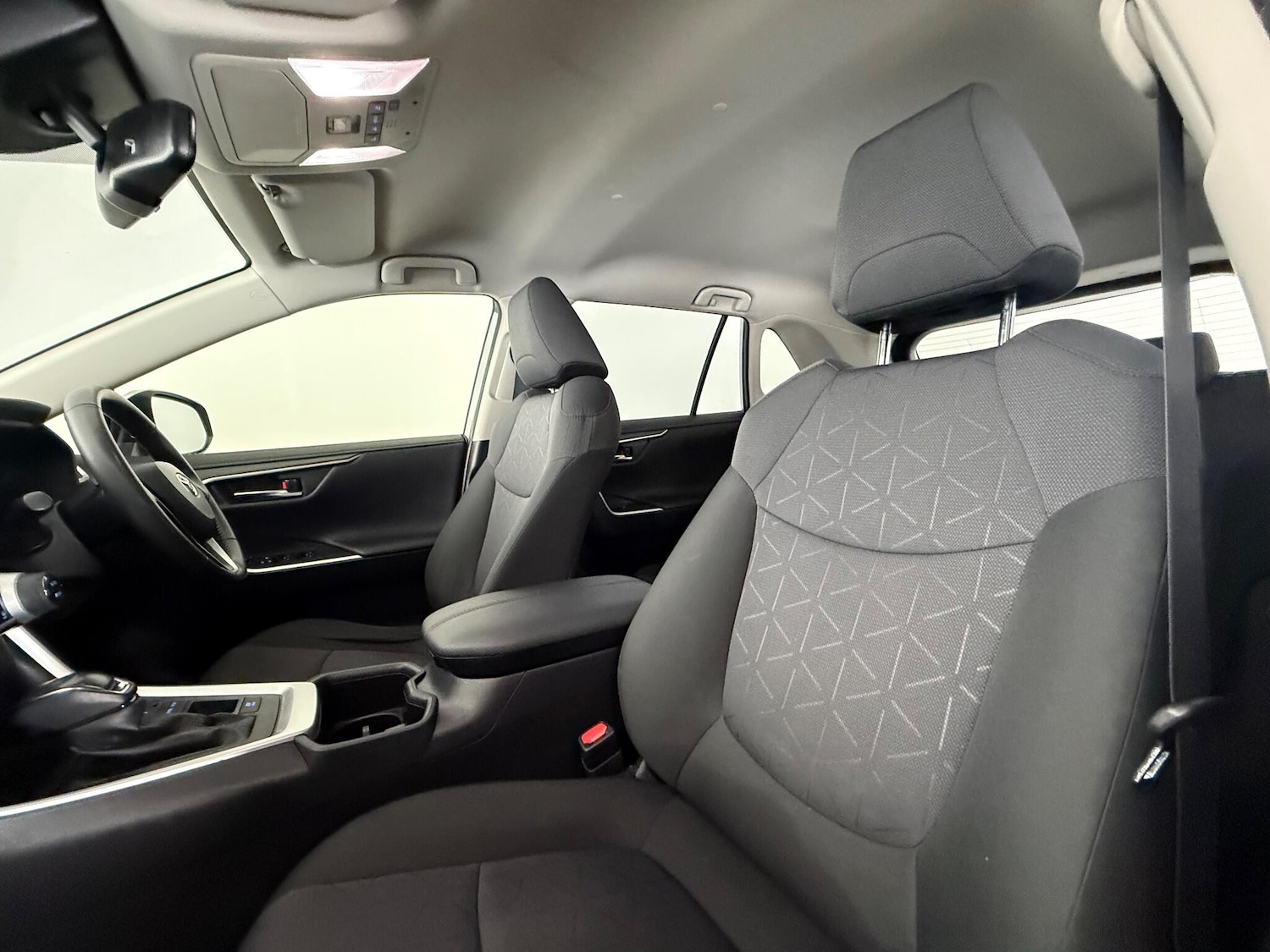 Used Toyota RAV4 2022 for sale - 77246564: Photo 13