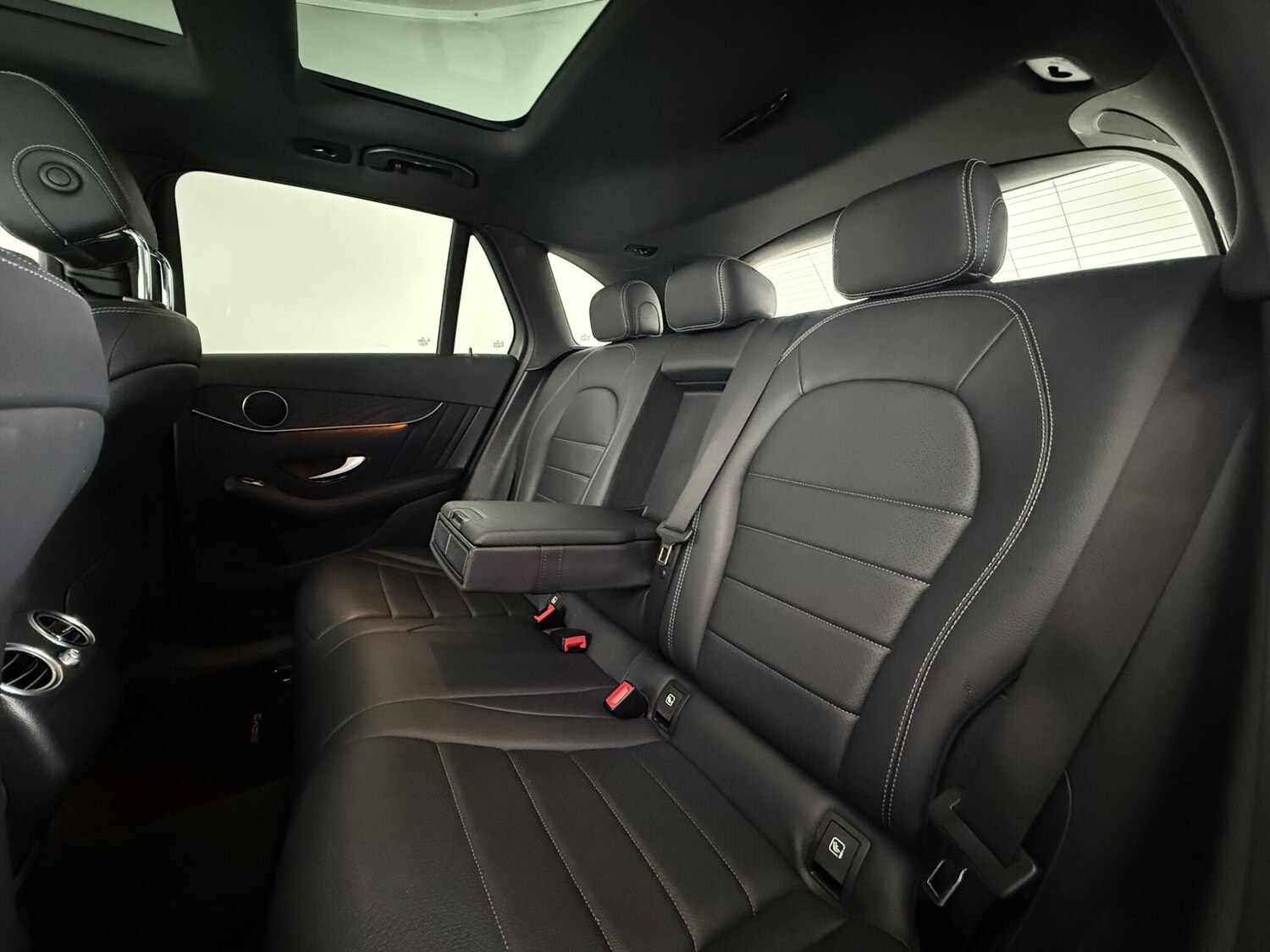 Used Mercedes-Benz GLC 2019 for sale - 77754470: Photo 15