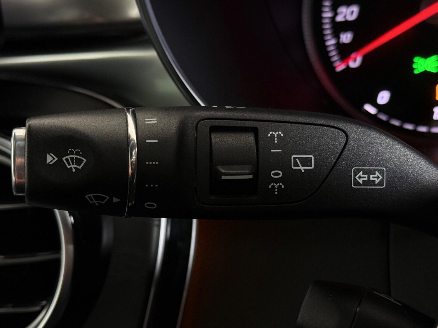 Used Mercedes-Benz GLC 2019 for sale - 77754470: Photo 25