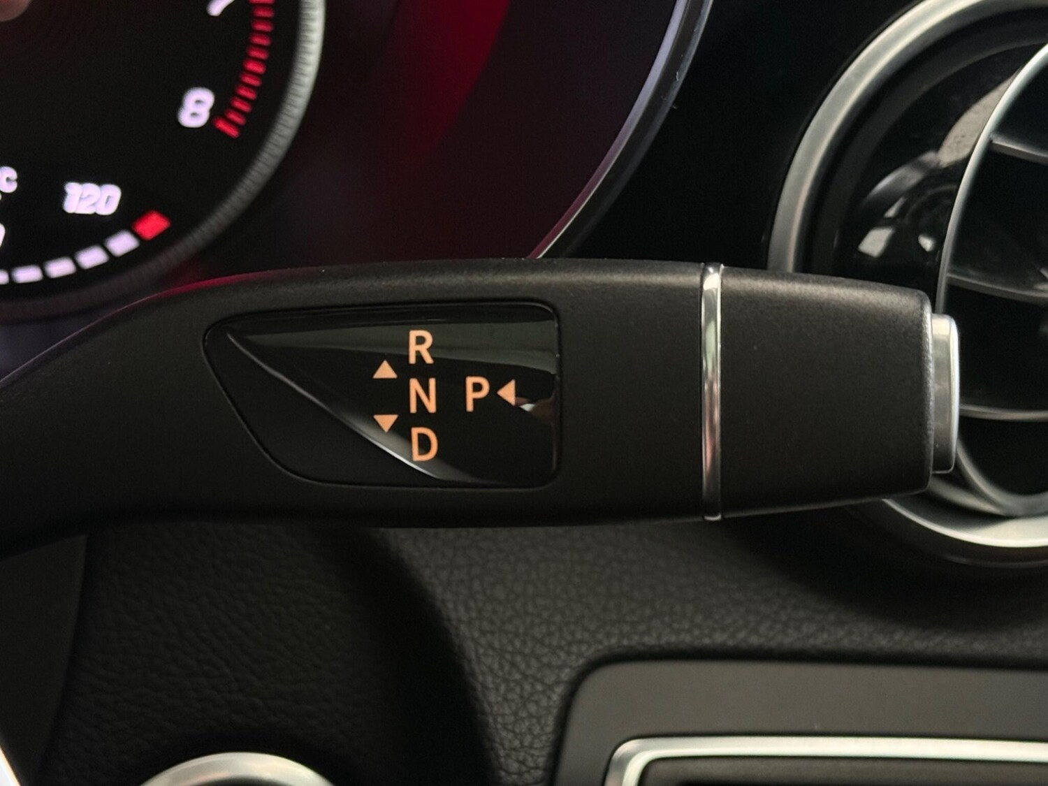 Used Mercedes-Benz GLC 2019 for sale - 77754470: Photo 26