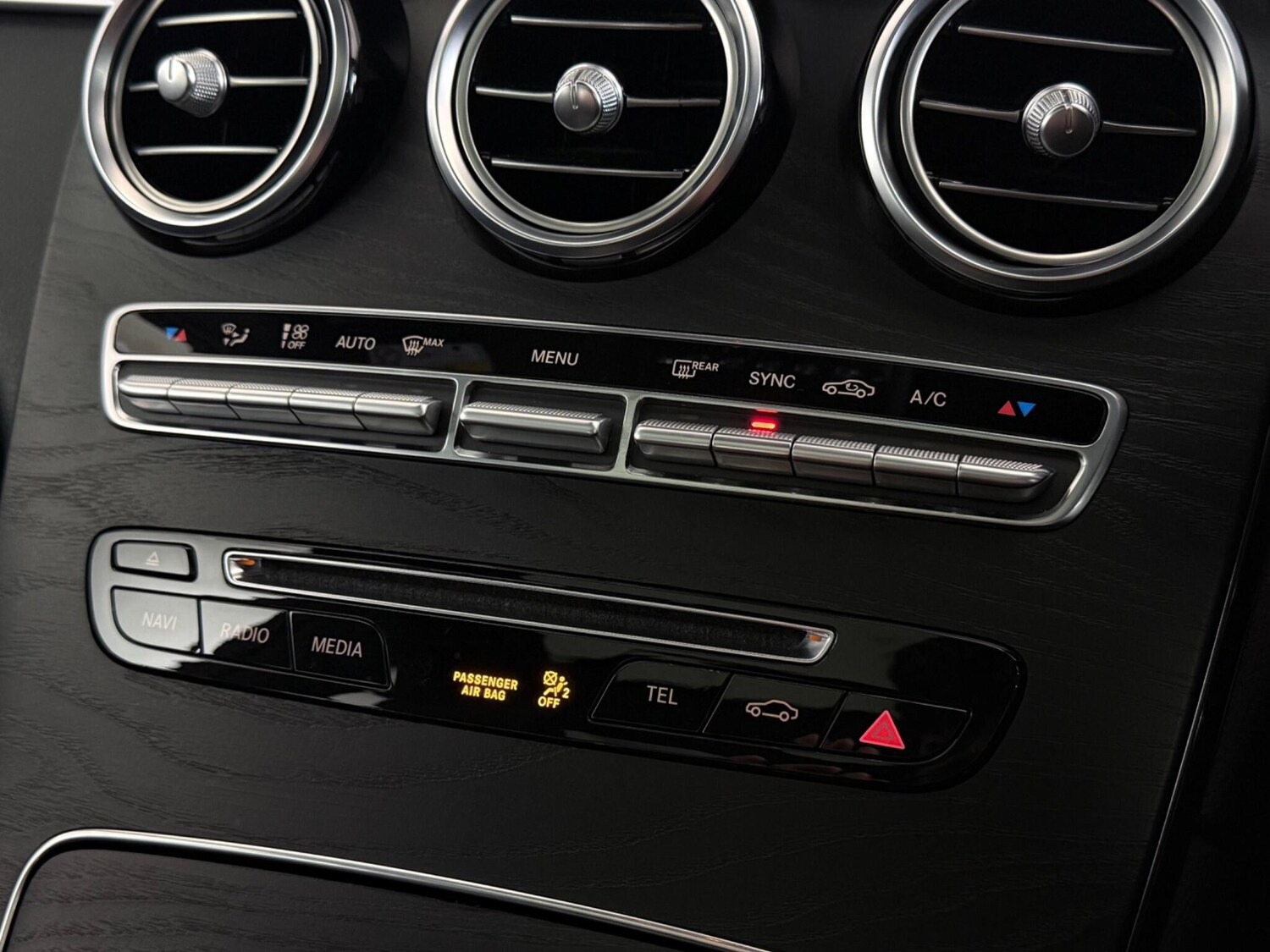 Used Mercedes-Benz GLC 2019 for sale - 77754470: Photo 33