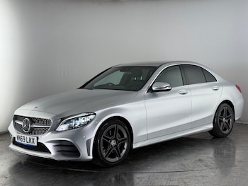Used Mercedes-Benz C-Class 2019 for sale - 75727569: Photo