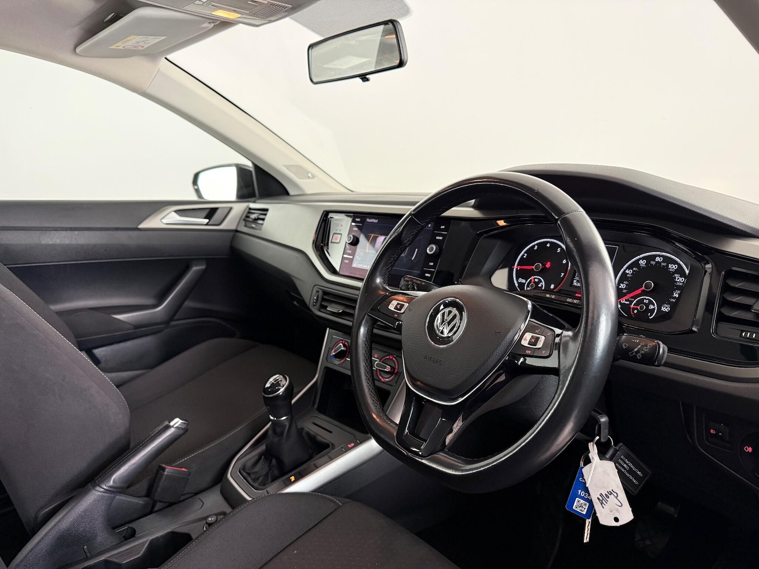 Used Volkswagen Polo 2018 for sale - 76801327: Photo 11