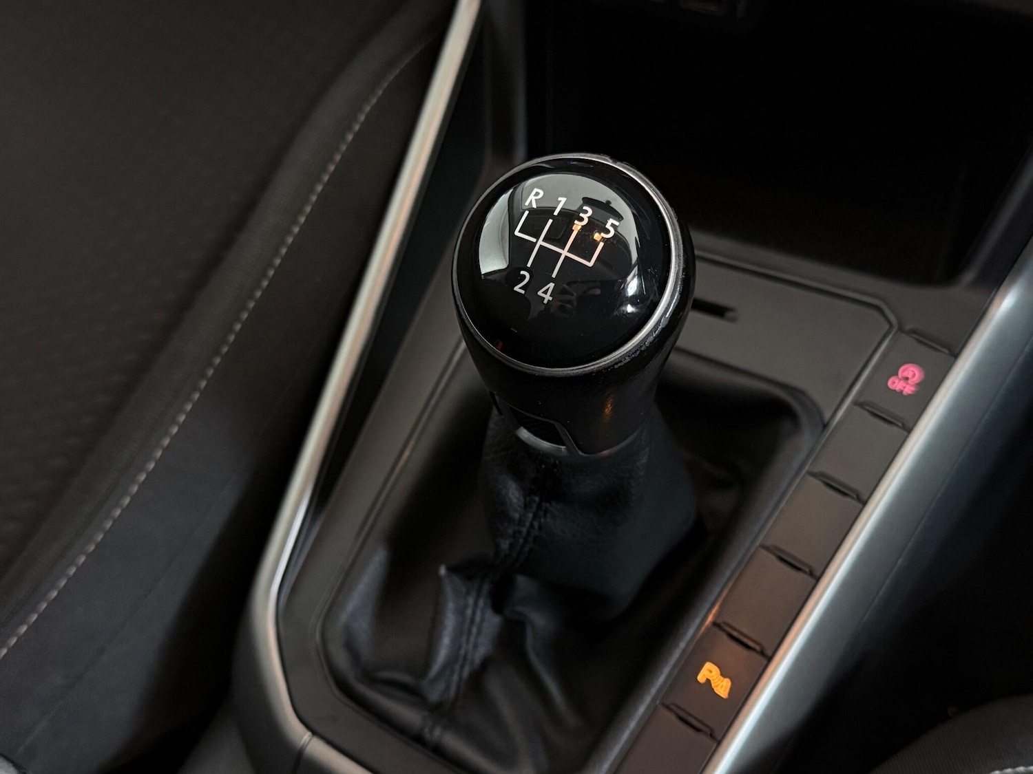 Used Volkswagen Polo 2018 for sale - 76801327: Photo 39