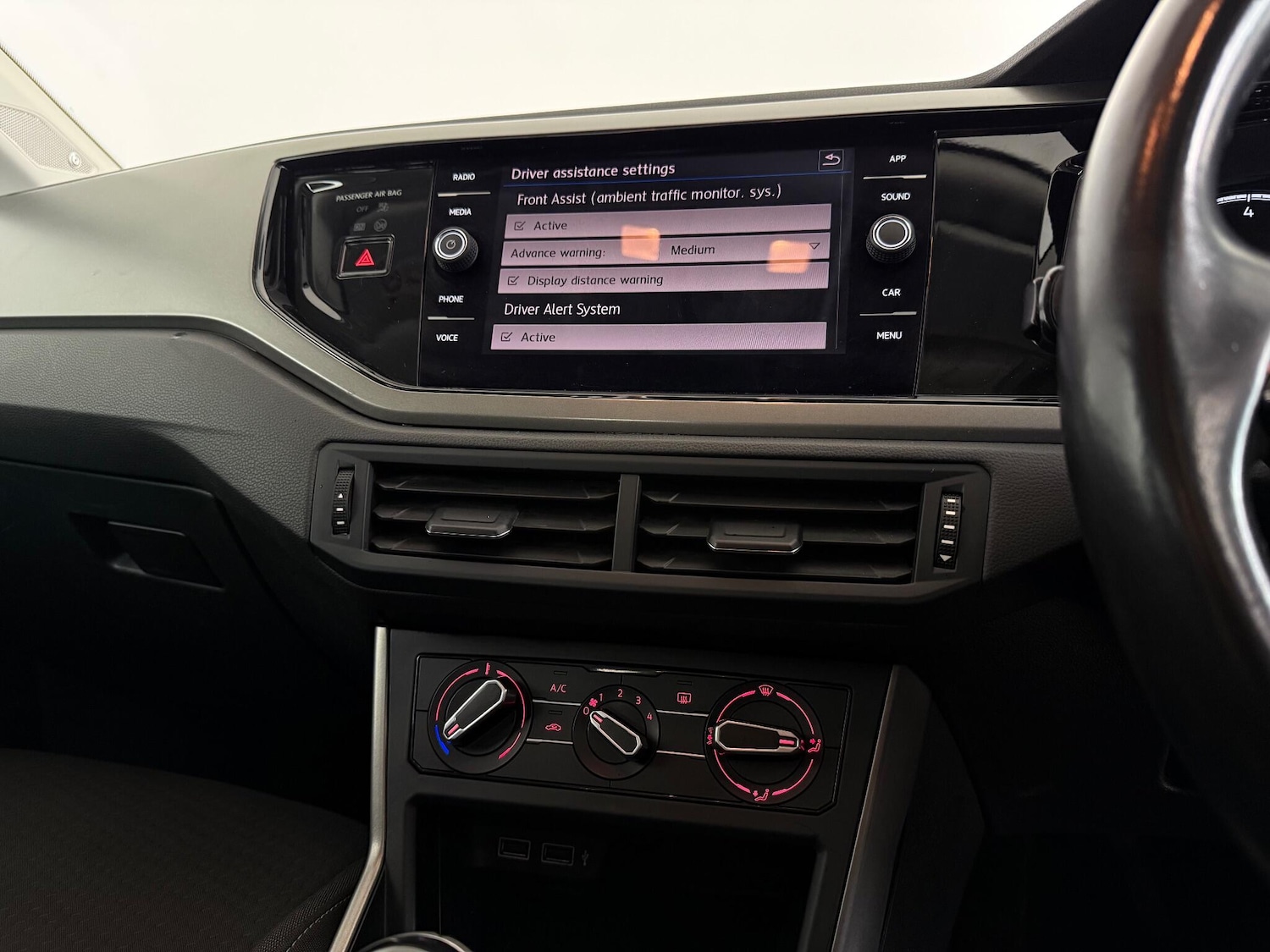 Used Volkswagen Polo 2018 for sale - 76801327: Photo 41