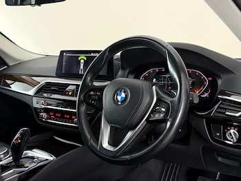 Used BMW 5 Series 2019 for sale - 79489997: Photo