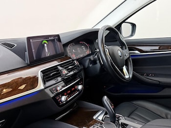 Used BMW 5 Series 2019 for sale - 79489997: Photo