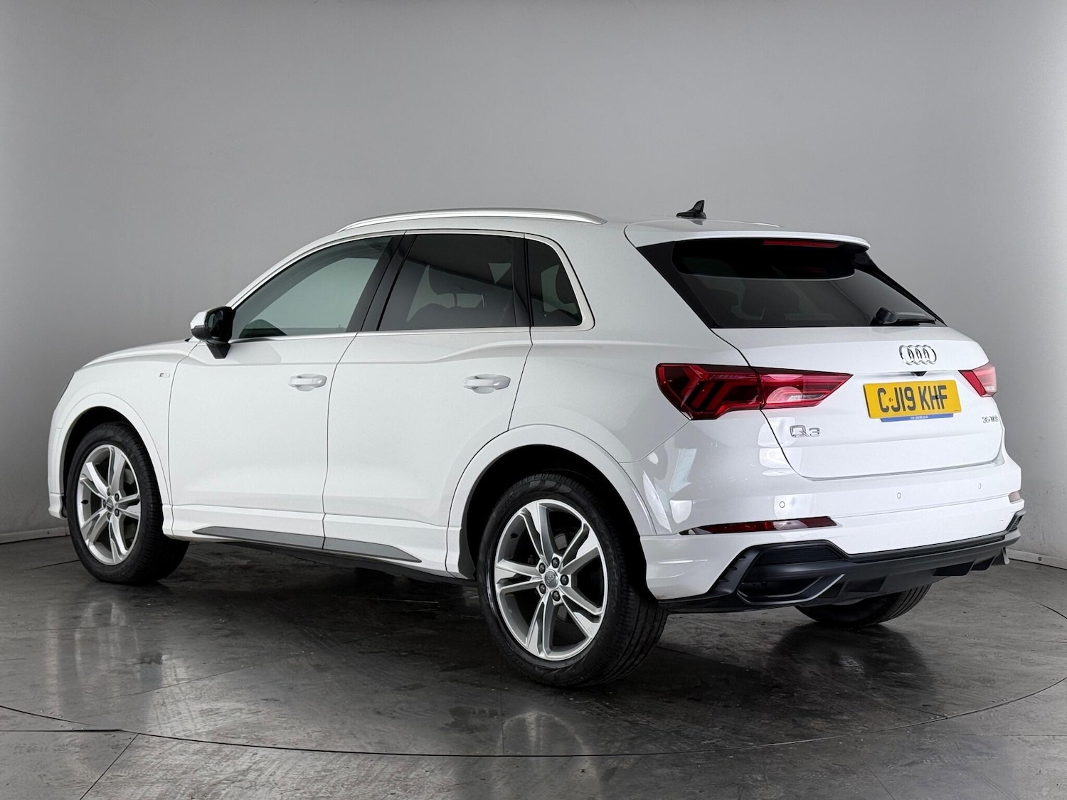 Used Audi Q3 2019 for sale - 77174567: Photo 5