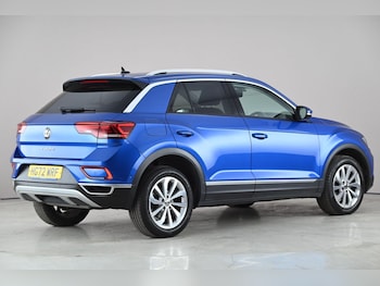 Used Volkswagen T-Roc 2023 for sale - 78232227: Photo
