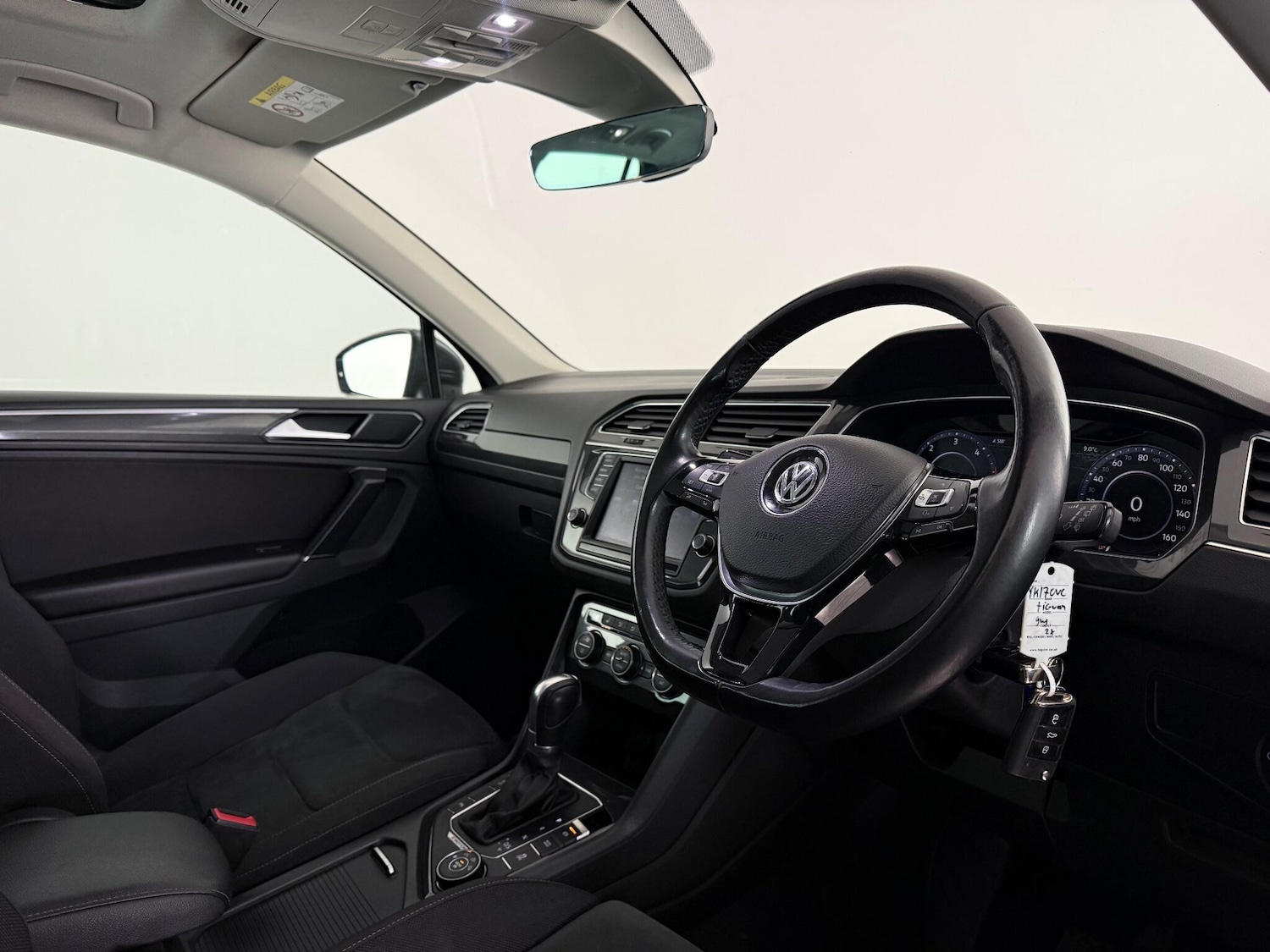 Used Volkswagen Tiguan 2017 for sale - 77222550: Photo 19