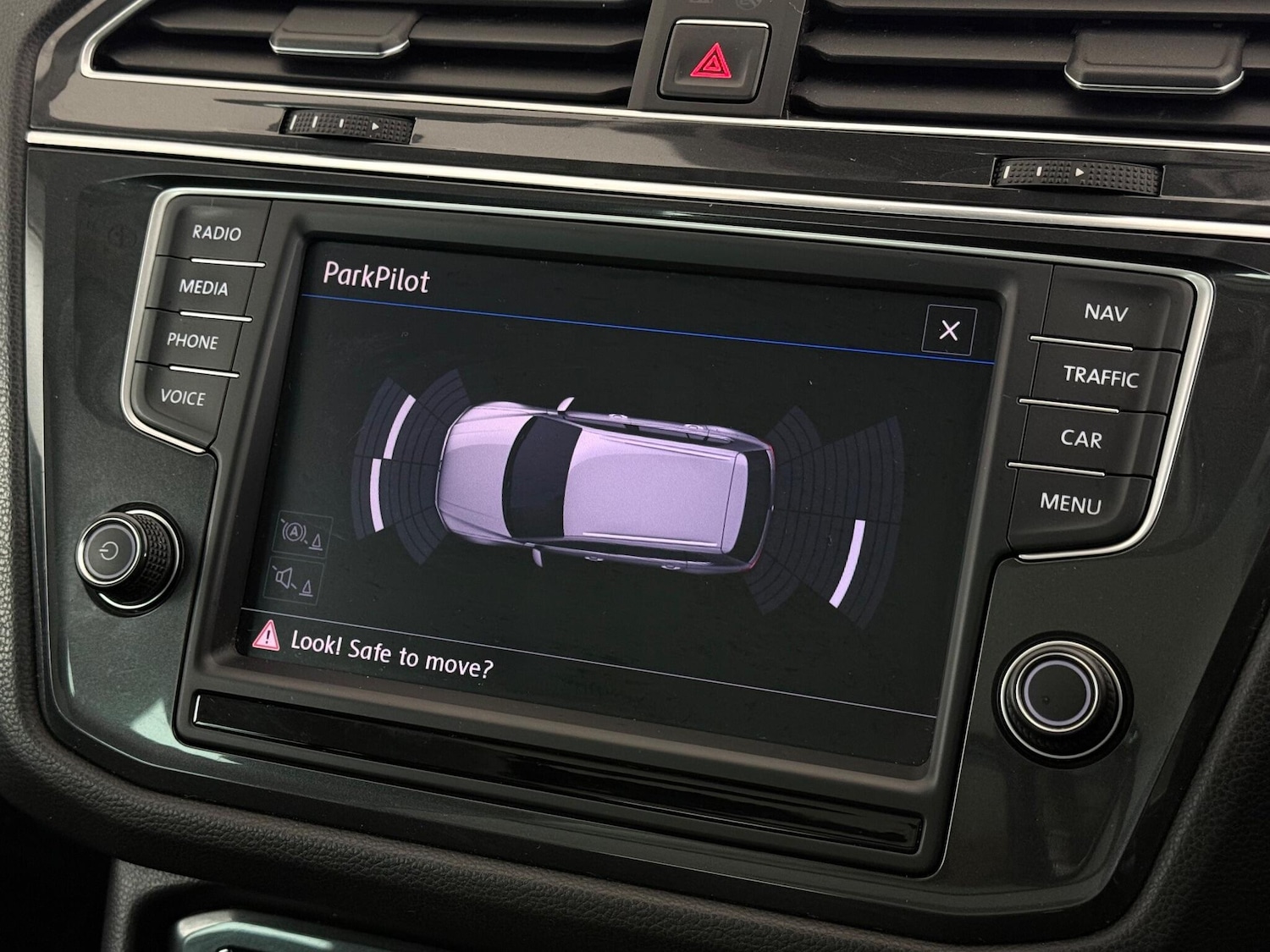 Used Volkswagen Tiguan 2017 for sale - 77222550: Photo 25