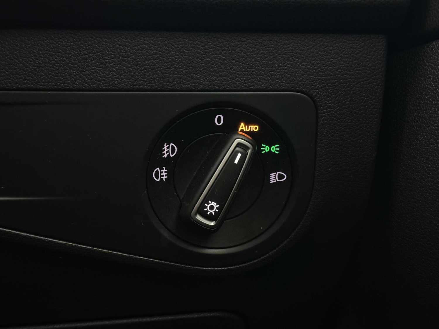 Used Volkswagen Tiguan 2017 for sale - 77222550: Photo 35